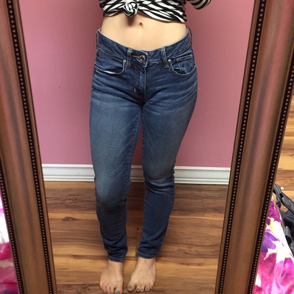 American eagle low rise, short